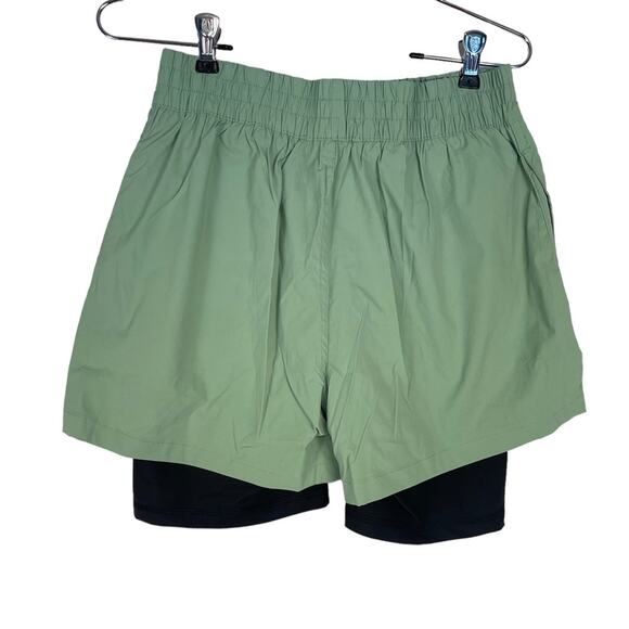 WeWoreWhat Windbreaker Nylon Biker Short Solid Fair Green Medium NWT - Picture 4 of 5